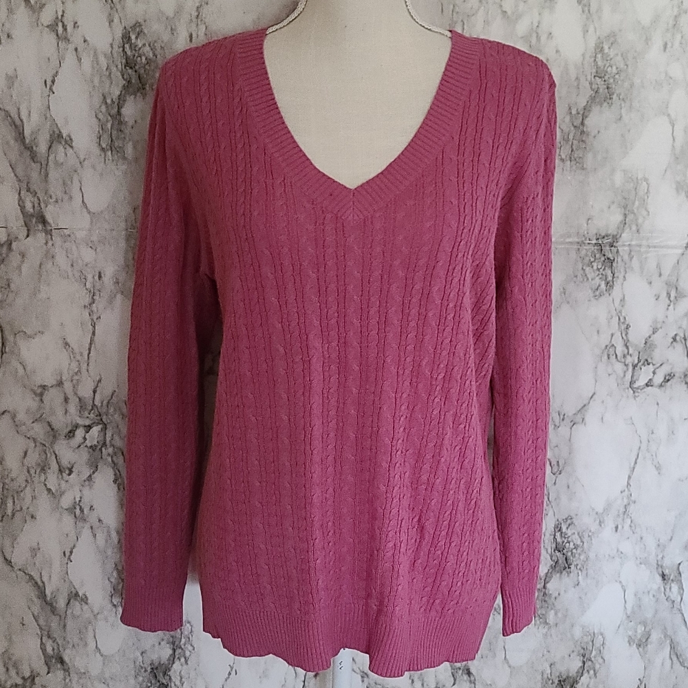 Niotto cable sweater size medium